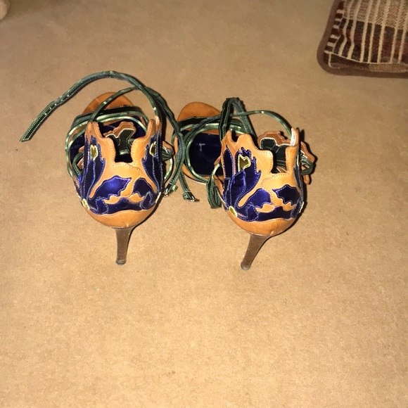 Jimmy Choo heels - Picture 3 of 7